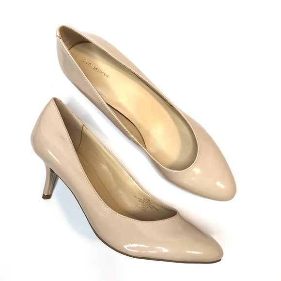 Liz Claiborne Shoes Liz Claiborne Nude Kitten Heel Pump 95 Round Toe